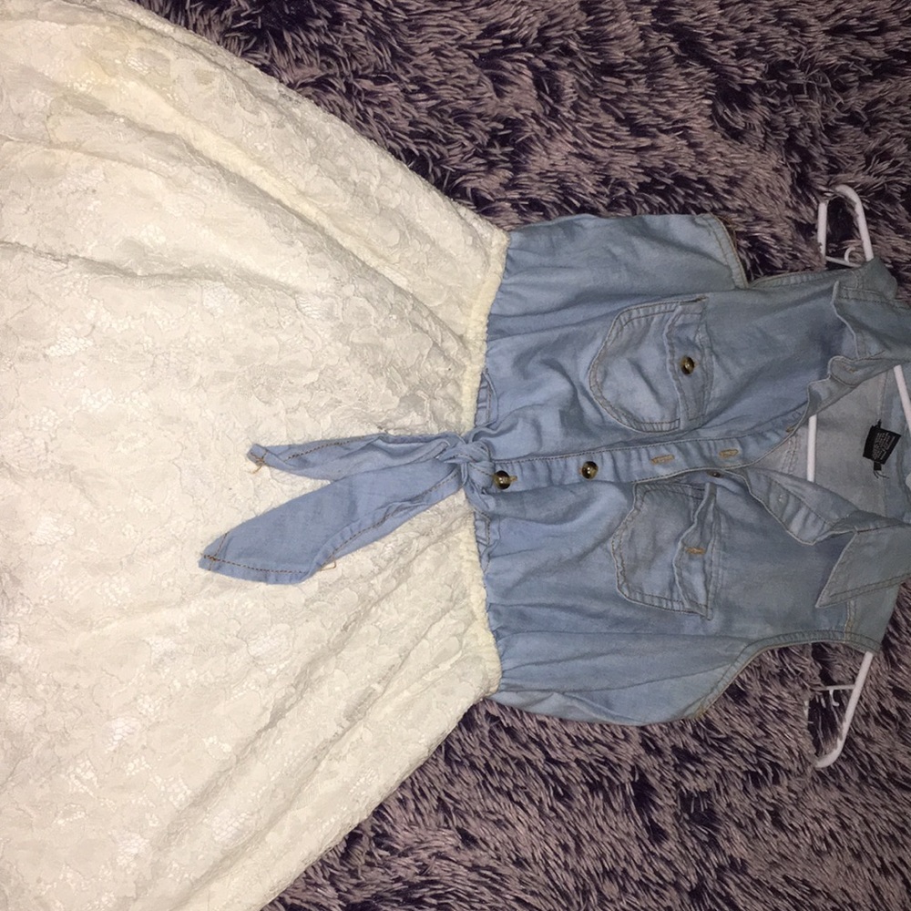Dress - Picture 2 of 3